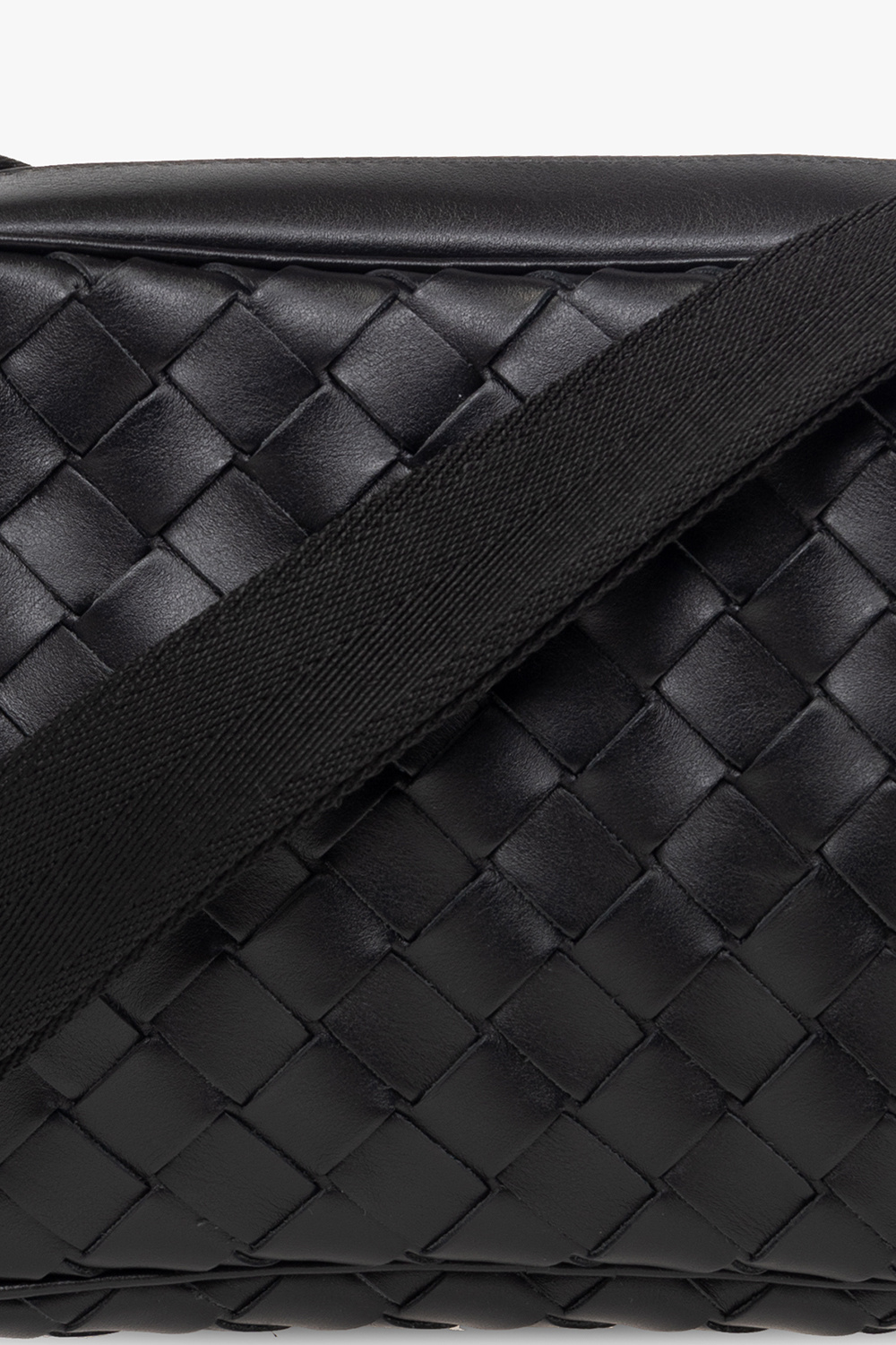 Bottega Veneta 'Intrecciato Camera Small' shoulder bag